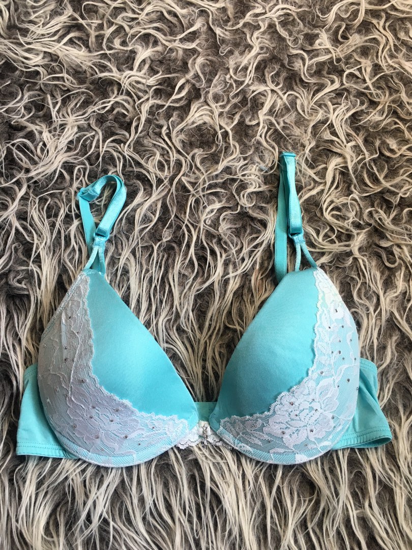 Smart sexy 34b/36a push up, Women's Fashion, Tops, Others Tops on Carousell
