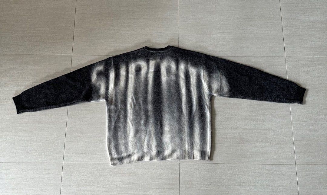 ファッション Supreme Blurred Logo Sweater BLACK M | erational.com