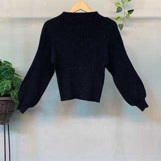 SWEATER LIDI LENGAN BALON CROP HITAM BRAND R.P.S
