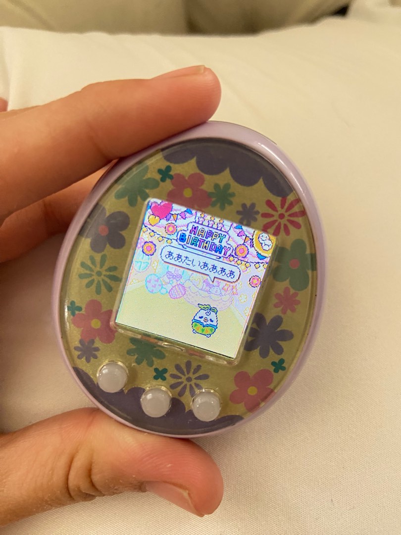 Tamagotchi for sale, Hobbies & Toys, Toys & Games on Carousell