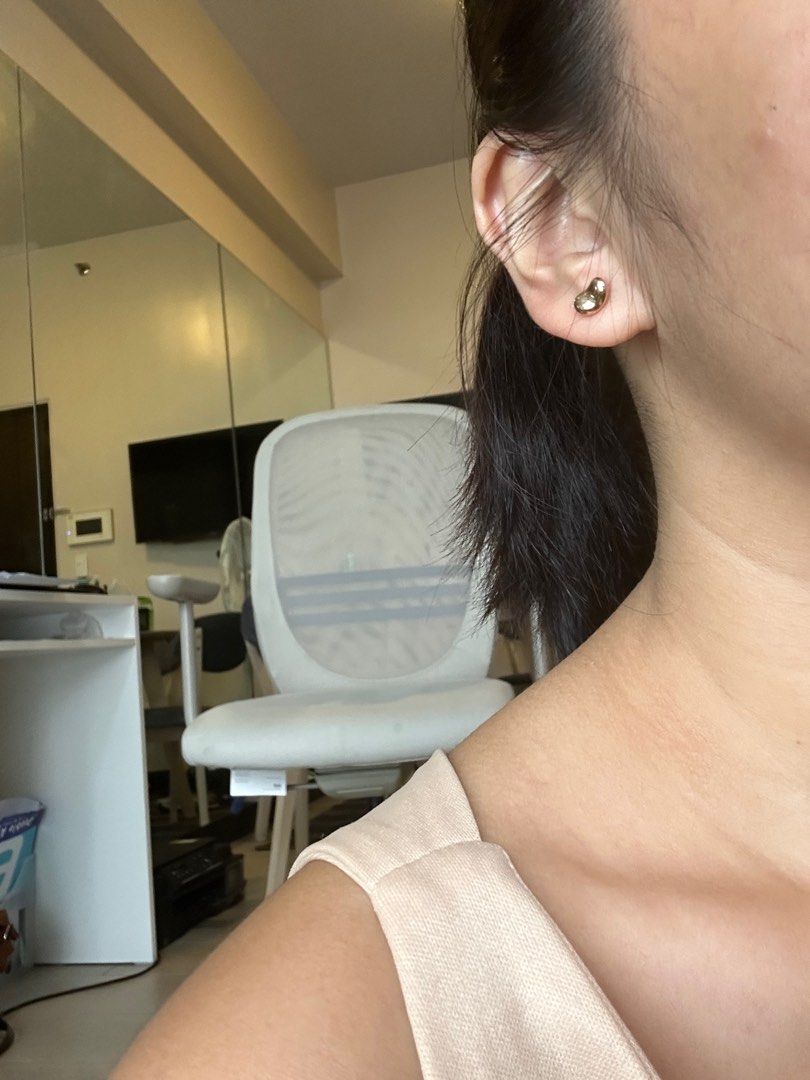 Tiffany Co. Gold Bean Earring