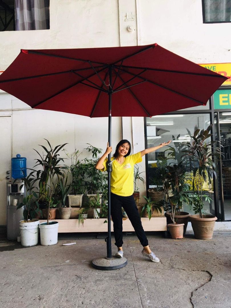Tiltable Parasol Garden Umbrella (Category: Umbrellas) located in Muntinlupa City. Submitted by aussie.surplustore (Listing ID 1256186272, Image 1). Description: Tiltable Parasol Garden Umbrella BIG ADJUSTED PRICE ALERT 😱 🌱Parasol Garden Umbrella Before Price: P3,900 Get NOW for only P2,500 Note: No base included - use for product demo only Sold separately for P1,200 Available color: Red and Green ❌strictly no to card payments Surplus from Aust