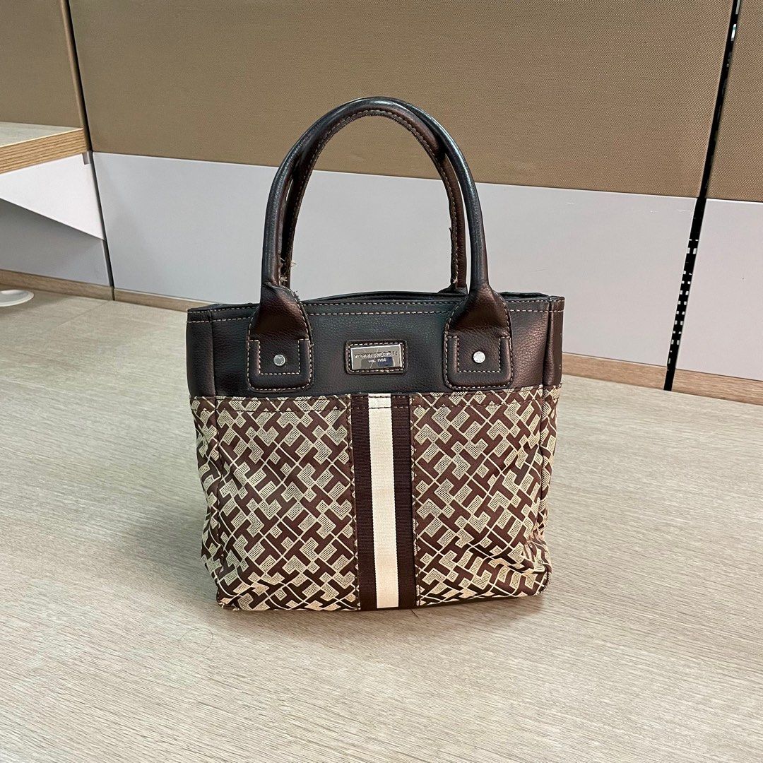 Original tommy on sale hilfiger bags