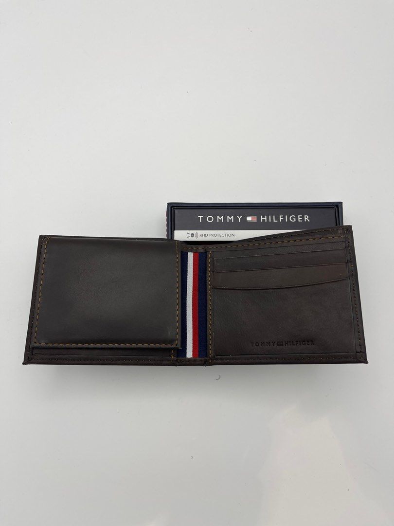 Tommy hilfiger wallet price cheap