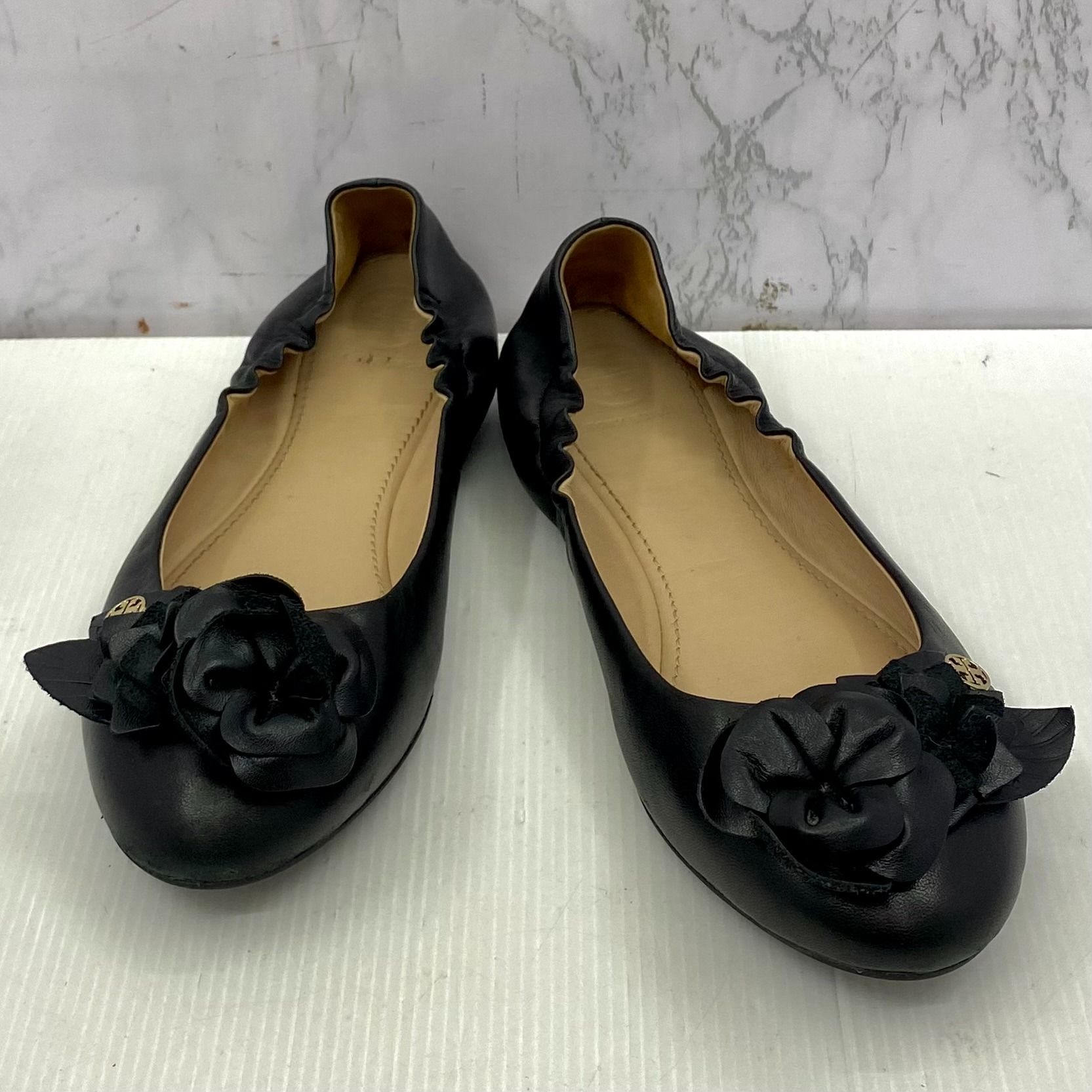 TORY BURCH BLACK FLOWER PUMPS 237029937 AL Luxury Sneakers