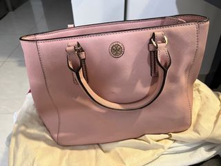 🆕 Tory Burch Eleanor Small 2023 Series, Women's Fashion, Bags & Wallets,  Cross-body Bags on Carousell