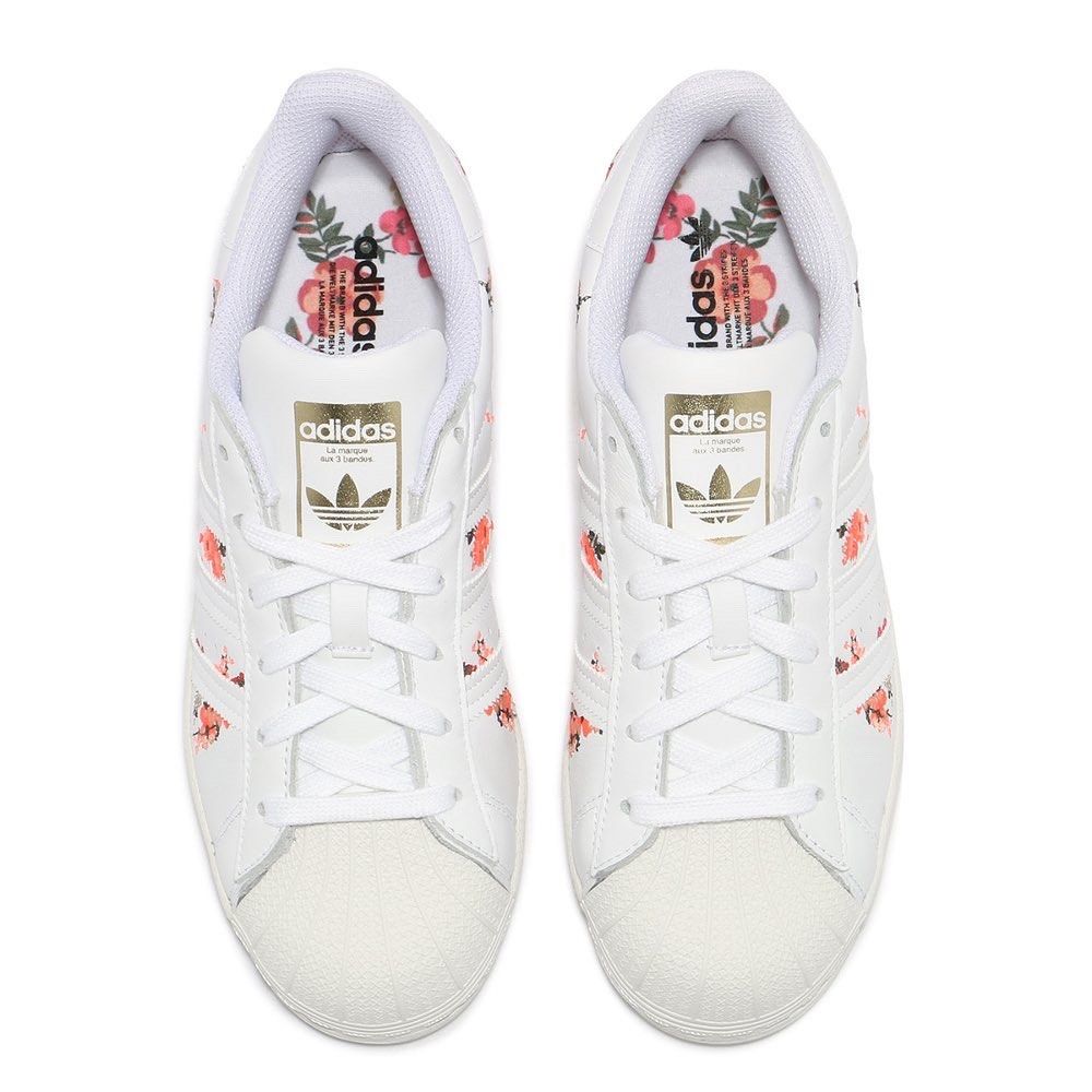 Adidas superstar hotsell 2 womens floral