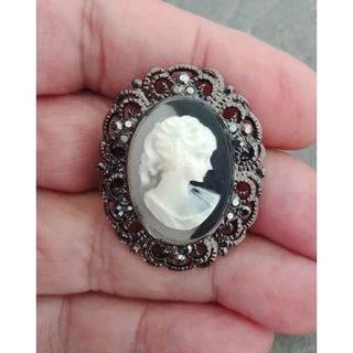 USA Vintage Victorian Shaded Lady Estate Openwork Cameo Pin Brooch