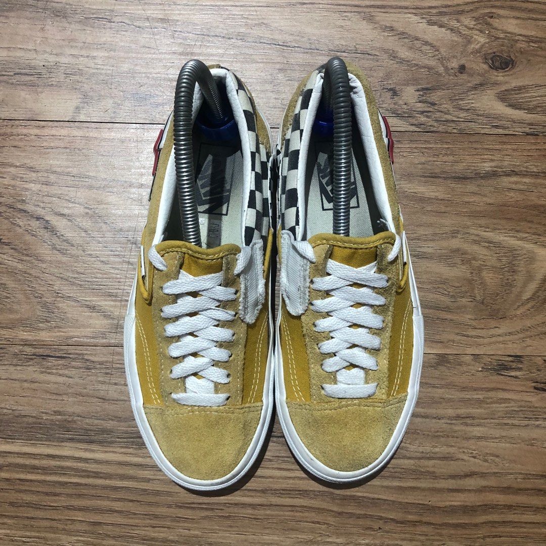Vans slip on cap yellow hot sale