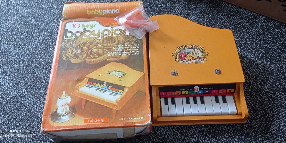 Vintage Baby piano 10 key, Hobbies & Toys, Collectibles & Memorabilia