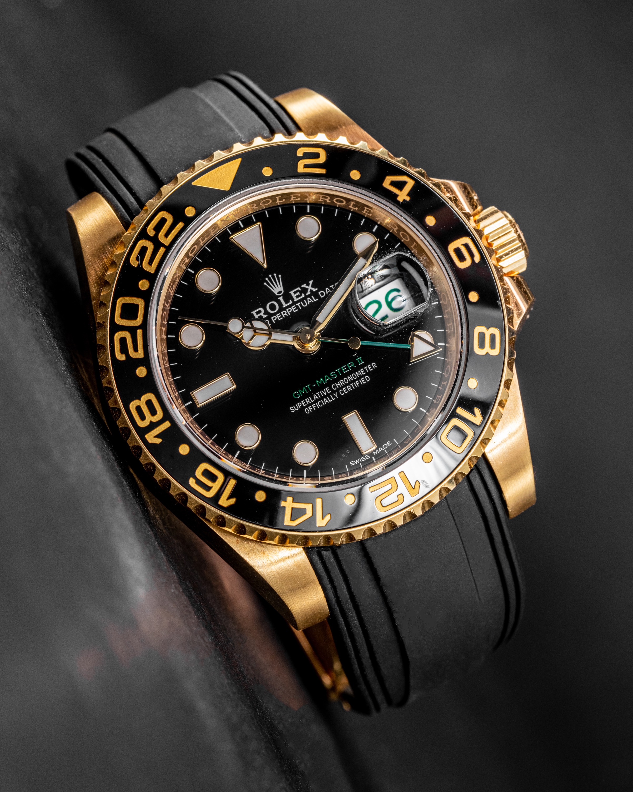 Gmt hotsell rubber strap