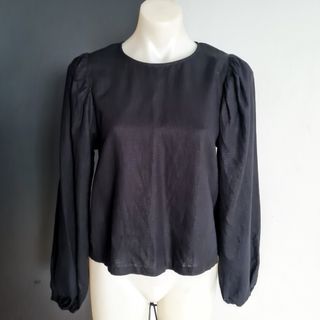 Women's size 8 'SPORTSGIRL' Gorgeous black linen blend long sleeve blouse- BNWT