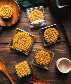 100pcs Individual PVC Mooncake Inner Container Box for 50g 63g 75g 80g 100g Mooncake and Egg Yolk Pastry Mid Autumn Festival Dessert Brownies Cakes (B007)