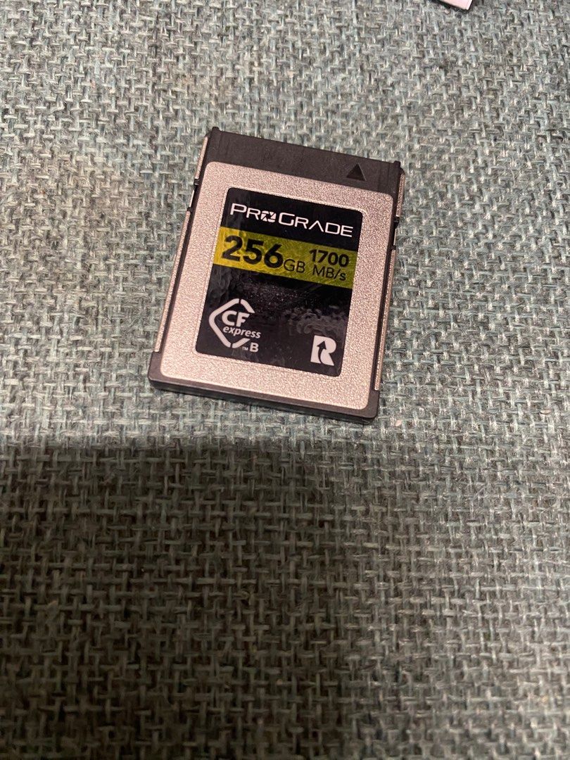 256GB ProGrade Digital CFexpress™ 2.0 Type B Memory Card (Gold