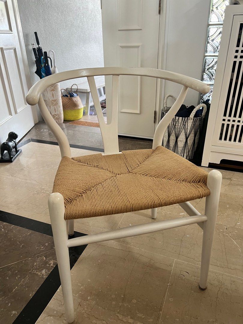 Second hand wishbone 2025 chairs