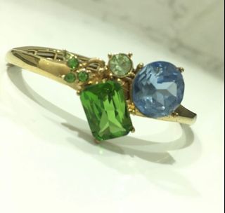 (Category: ) located in . Submitted by Renewed.my (Listing ID 1256386637, Image 1). Description: .
