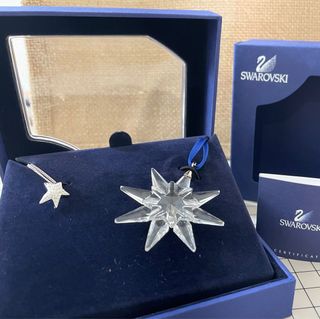 全新連盒連證書 Swarovski 頸鏈，吊飾 necklace Christmas gift 聖誕禮物64226447493121110