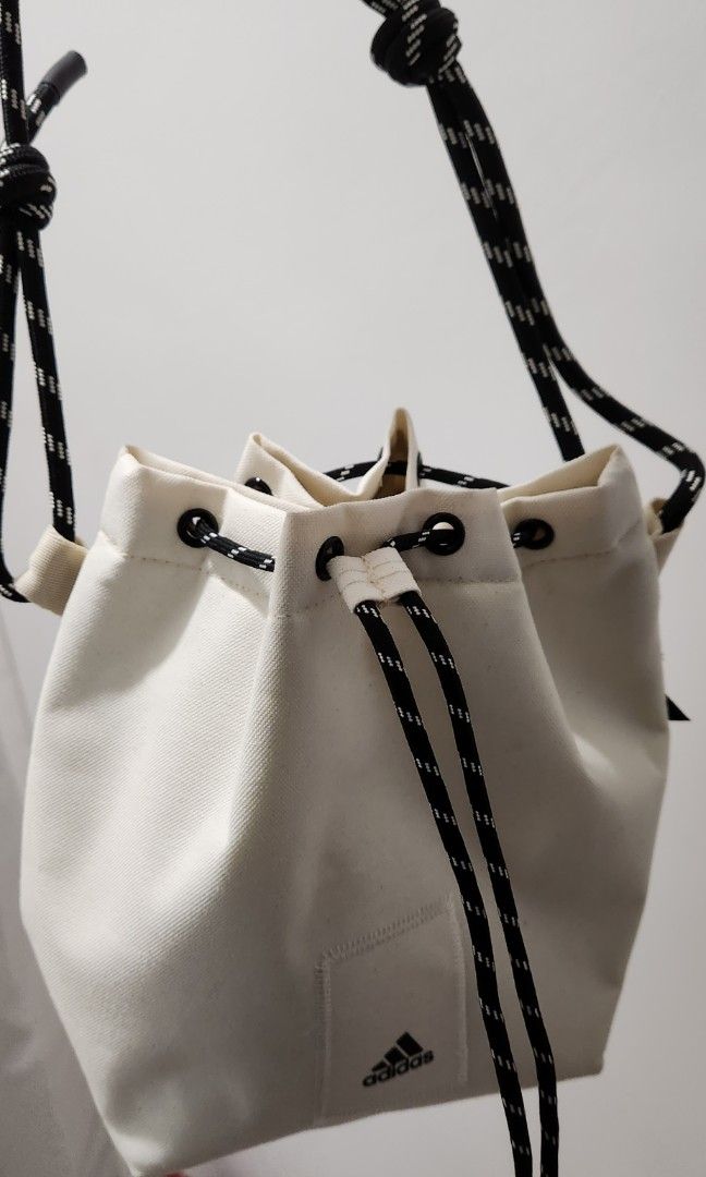 Adidas bucket bag 2025