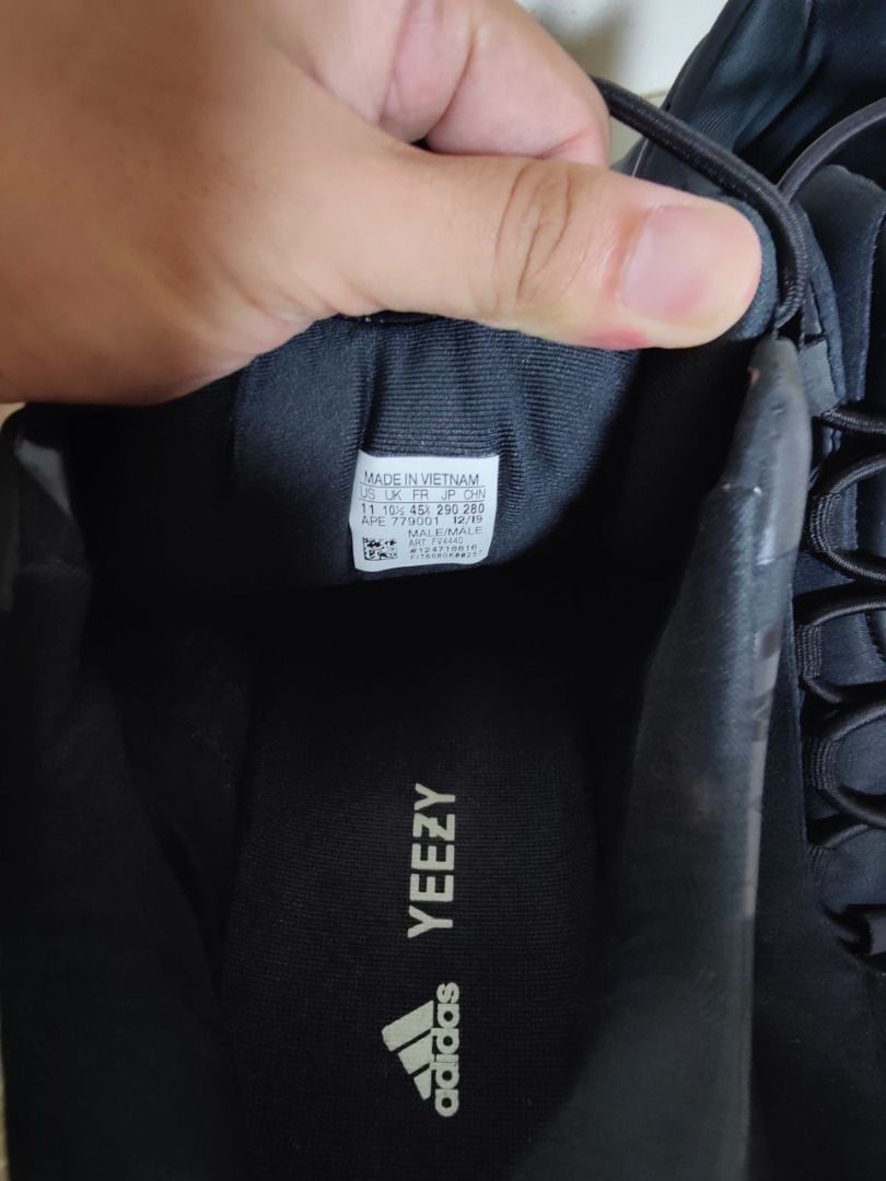 Adidas yeezy 700 online made in vietnam