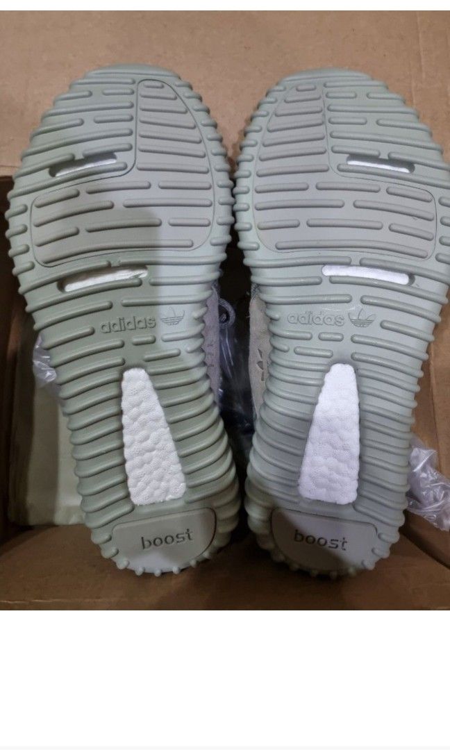 Harga adidas yeezy kw super store