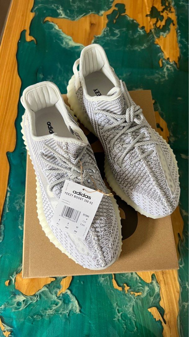 Yeezy static clearance 25