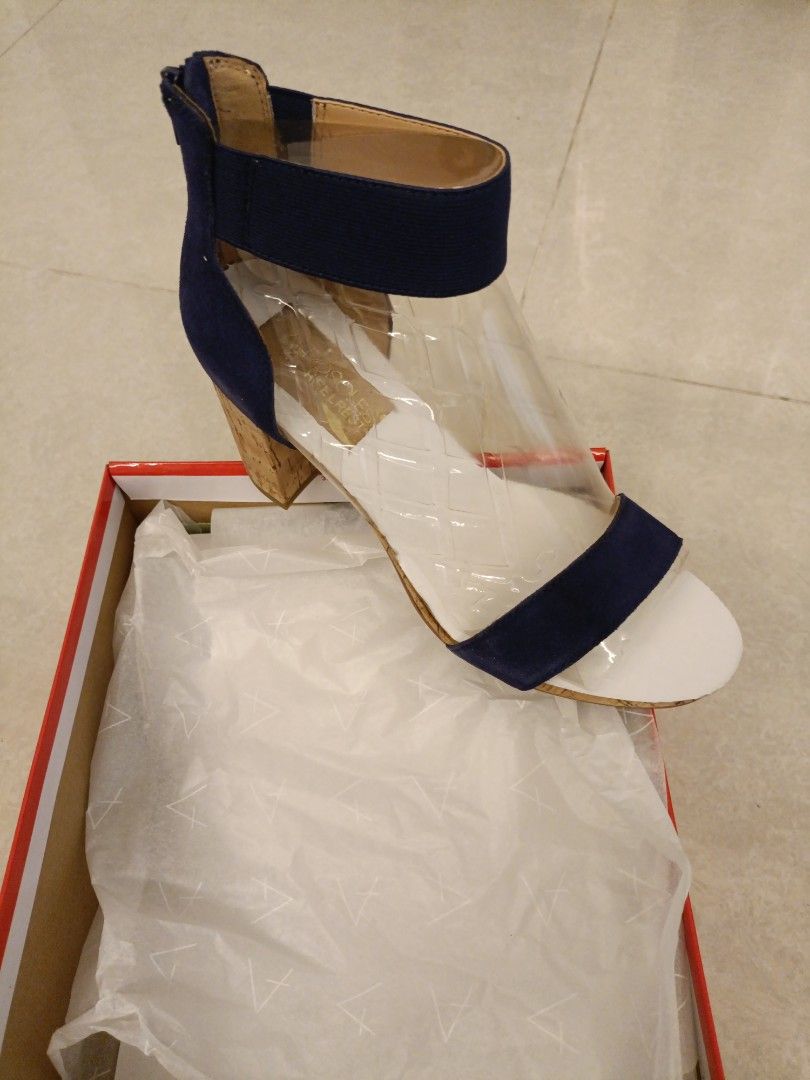 Aerosoles white clearance sandals