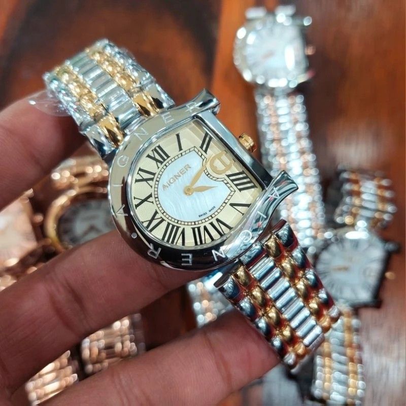 Aigner women's clearance watch