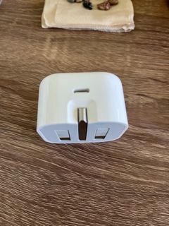 （分類：）位於 。 由 Nicpreloved 提交（商品編號 1256354849，圖片 1）。簡介： 。