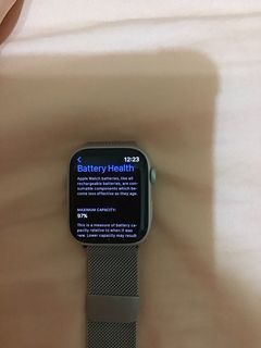 Apple Watch s8 45mm銀色