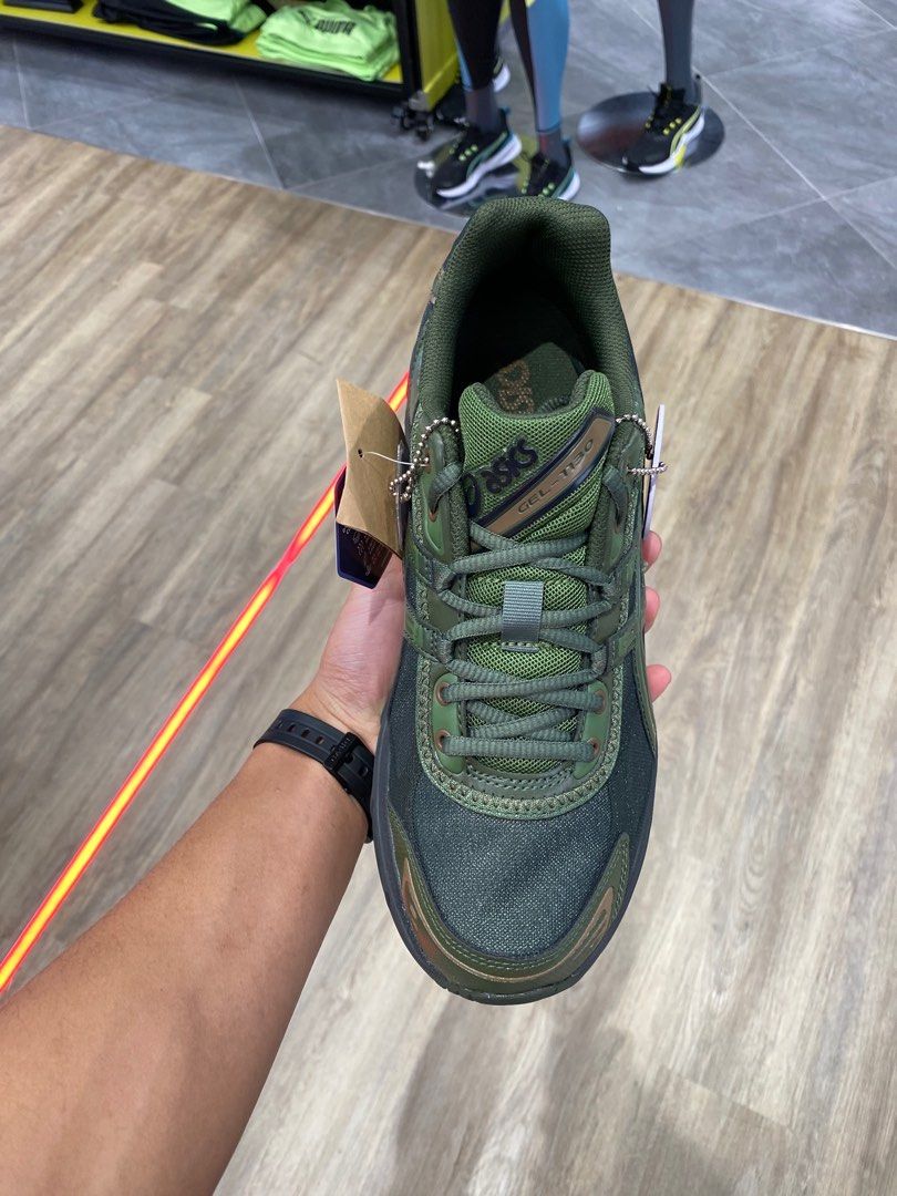 cheap asic trainers
