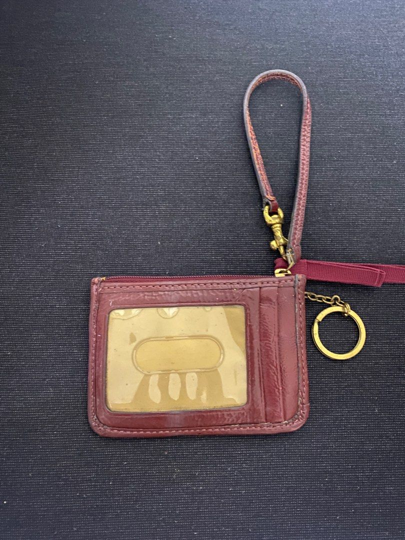 Authentic COACH Coin purse and card holder (Category: Purses & Pouches) located in Taytay. Submitted by neldon_hub (Listing ID 1256290685, Image 2). Description: Guaranteed authentic .