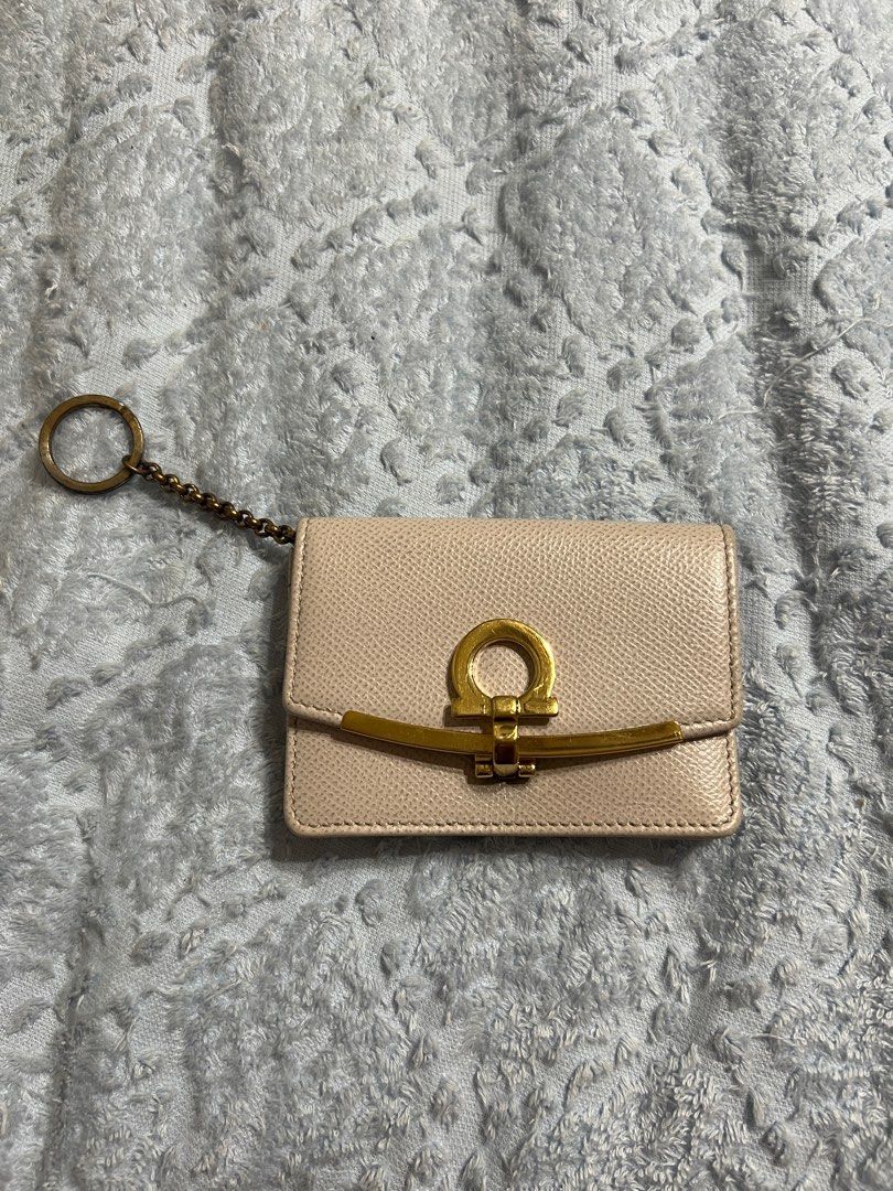 💯Authentic Salvatore Ferragamo Card Holder (Category: Luxury Bags & Wallets) located in Paranaque City. Submitted by authentic_mj (Listing ID 1256442991, Image 1). Description: 💯Authentic Salvatore Ferragamo Card Holder Preloved Authentic from Japan Gold hardware Issue: tarnish hardware.