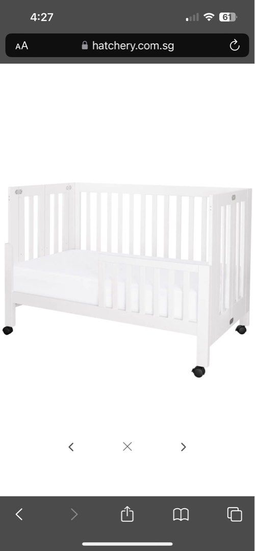Babyletto Crib full size and foldable with bed conversion, Babies