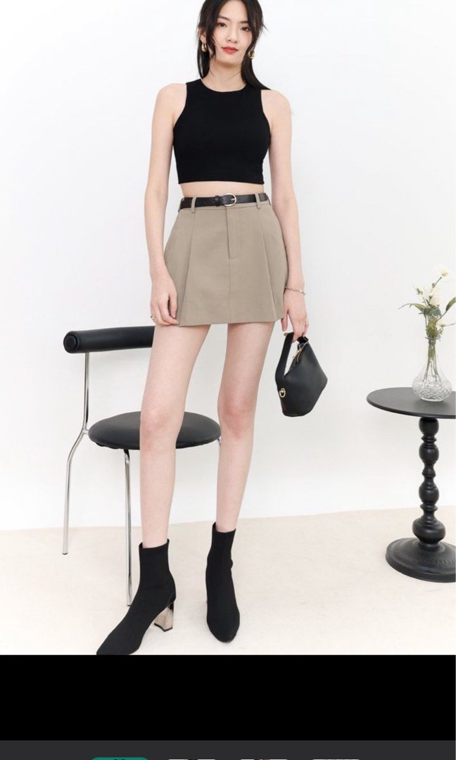 Belle Belted Skorts olive green, Women's Fashion, Bottoms, Other