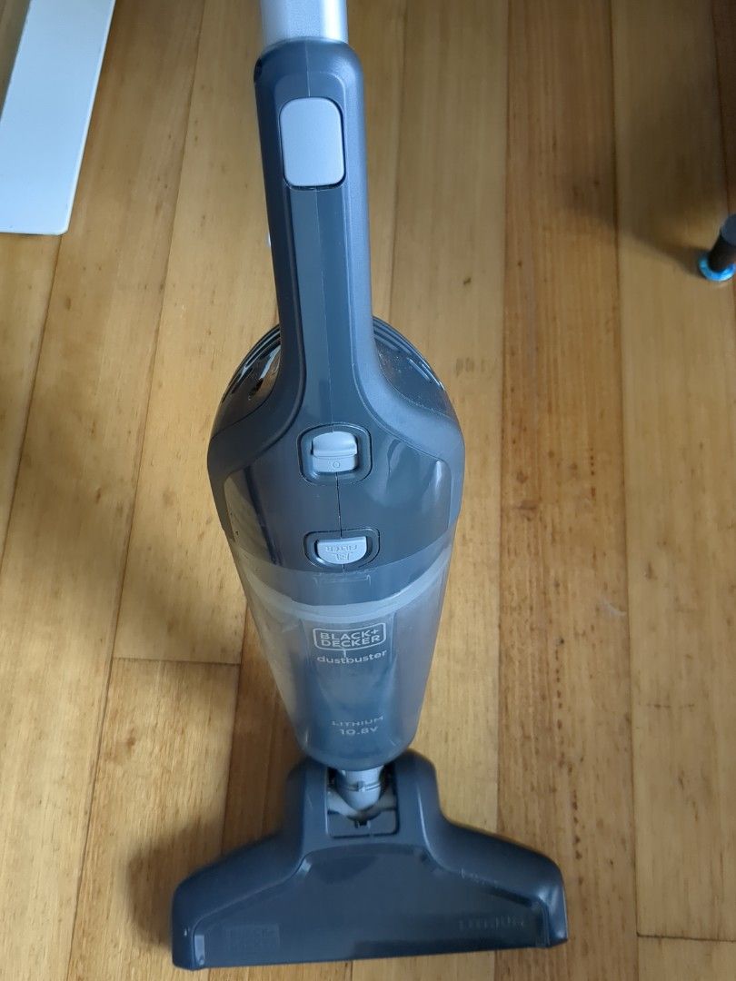 Black & Decker Dust Buster 4 in 1 Cordless Vacuum Cleaner 16.2 WH