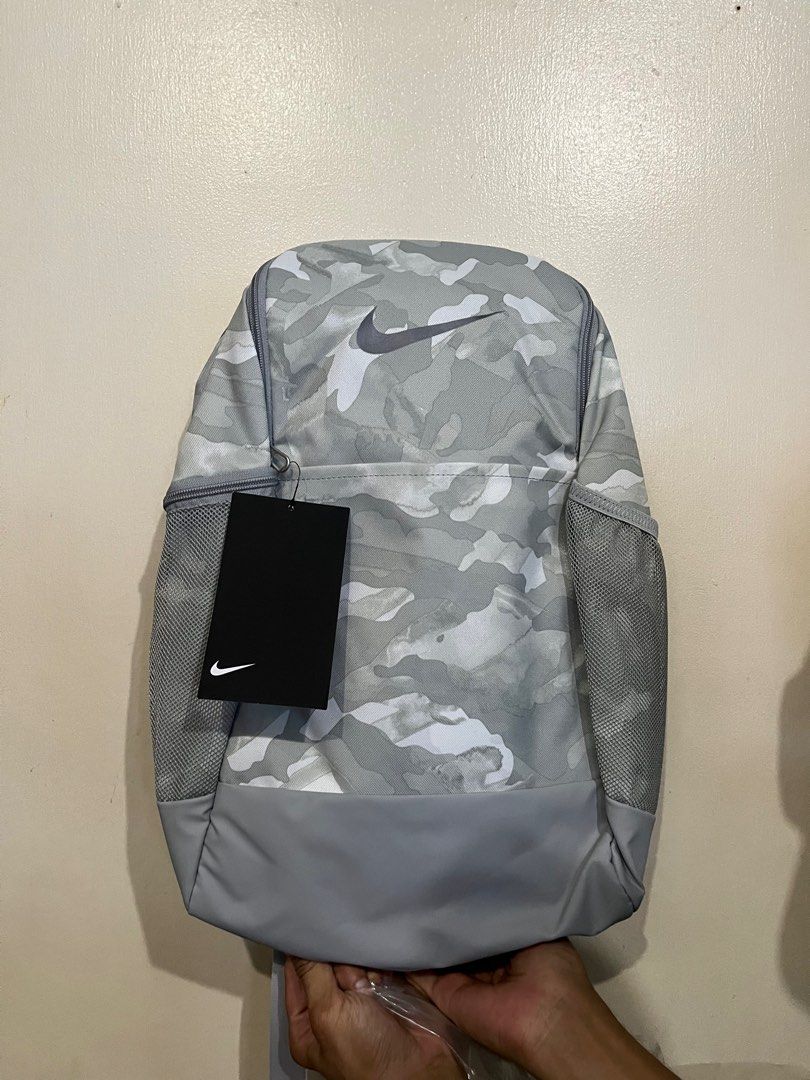 Nike men's brasilia 9.0 printed cheap training backpack