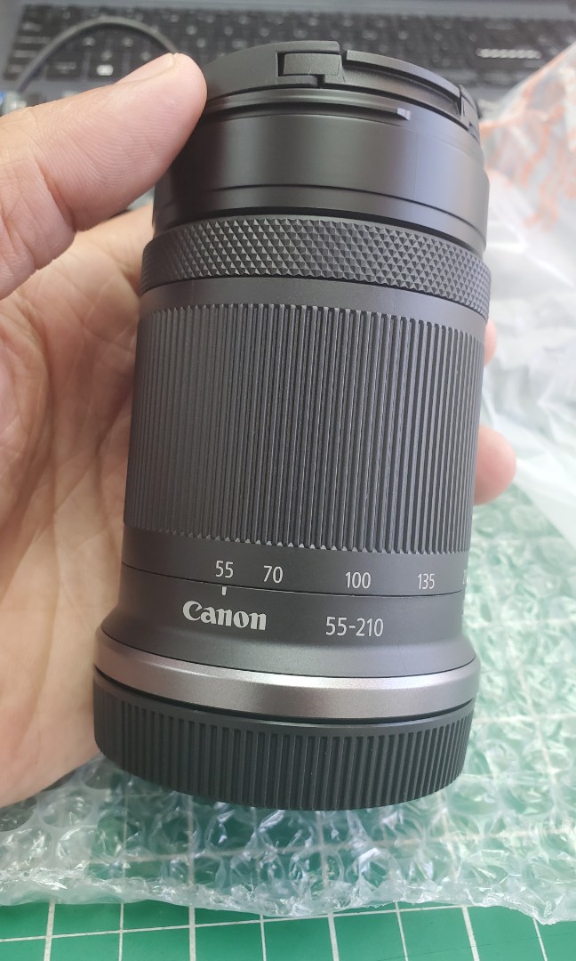 Canon RF-S 55-210mm F5-7.1 IS STM, 攝影器材, 鏡頭及裝備- Carousell