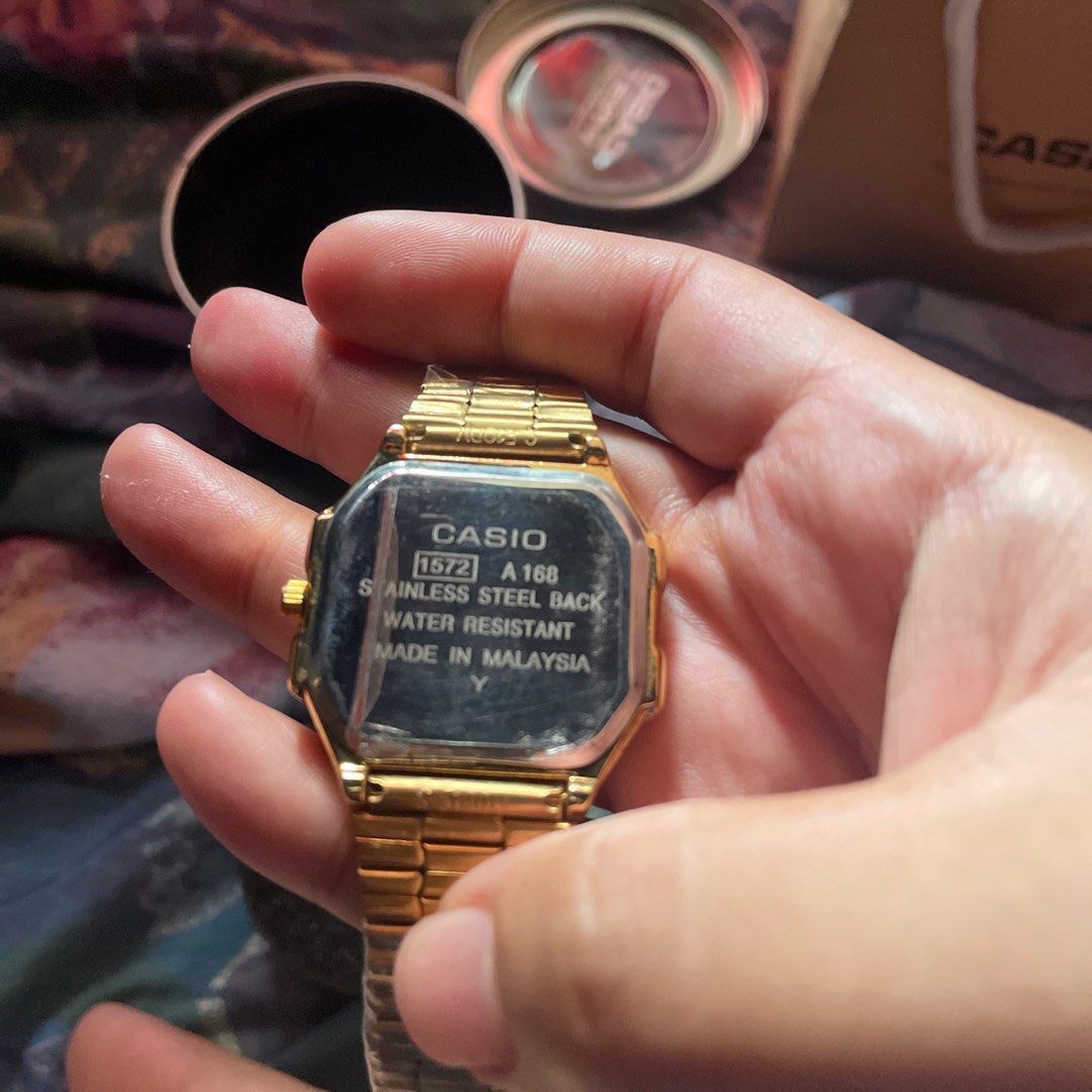 Casio vintage made in malaysia Men s Fashion Watches