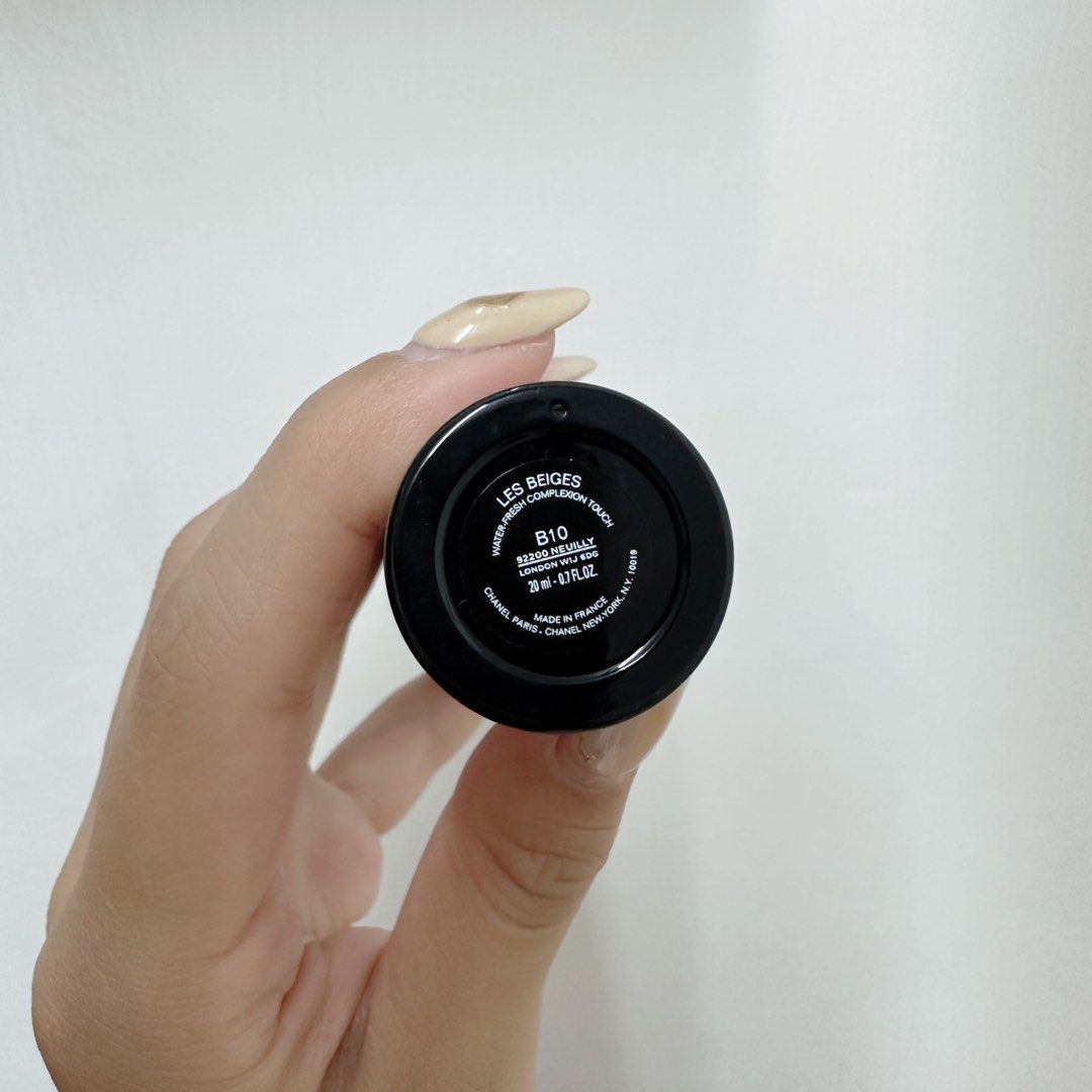 Chanel Les Beiges Water Fresh Tint