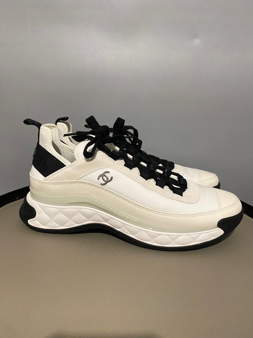 DISCOUNTED CHANEL SNEAKER SIZE 43 Luxury Sneakers