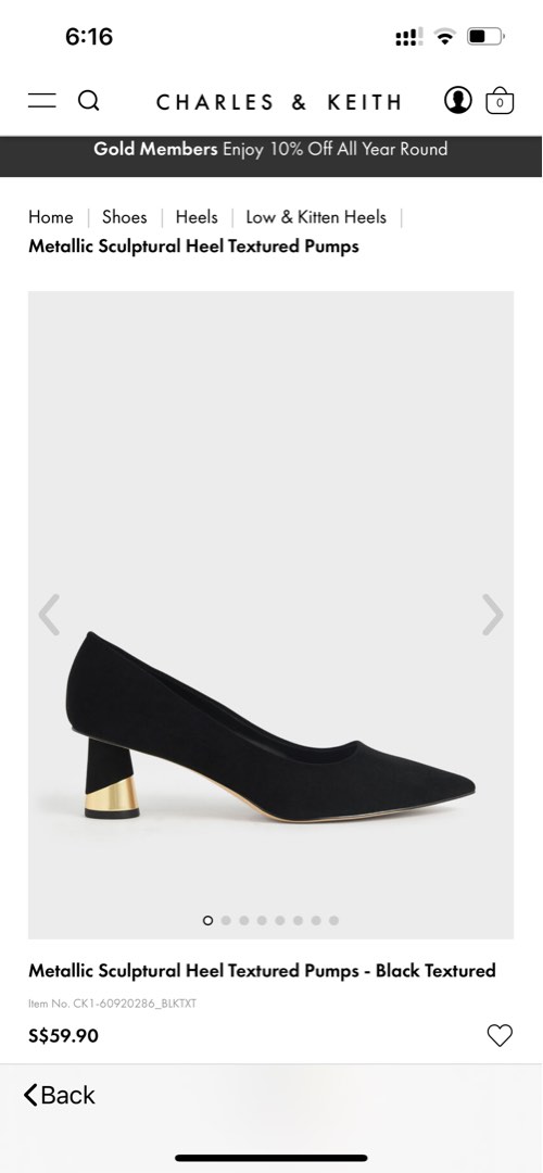Gold heel hotsell black shoes