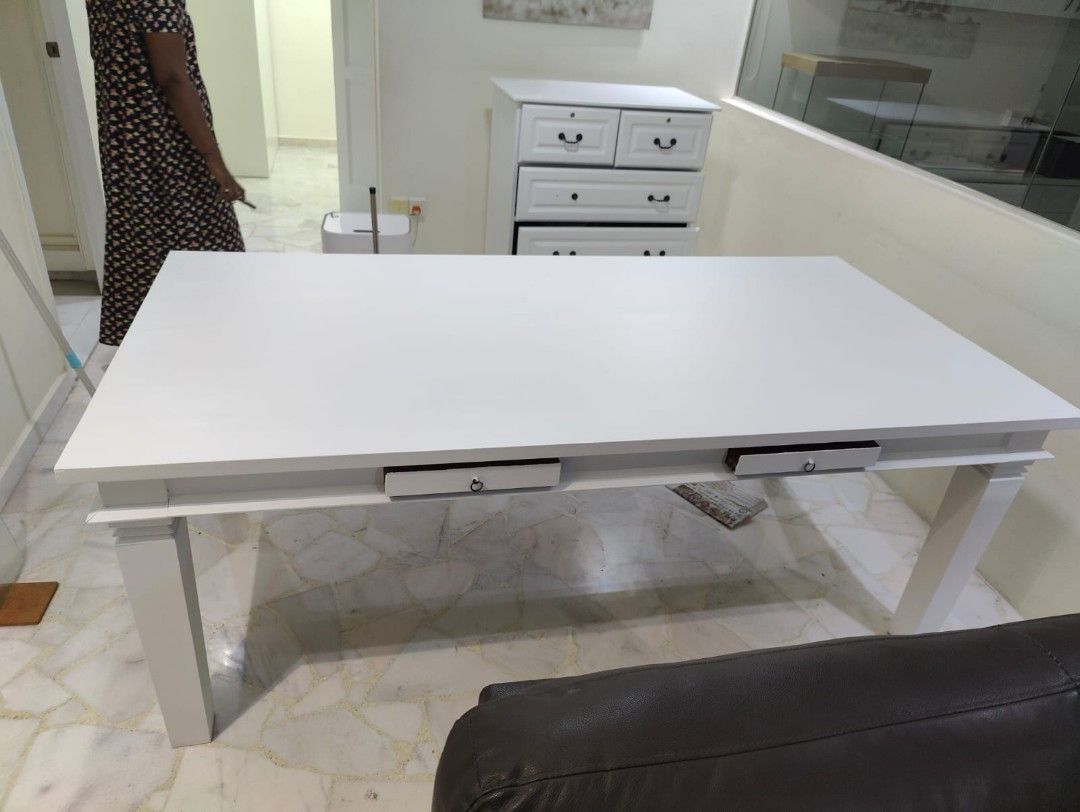 Cheap rate coffee table refurbish and staining service62863077827330113
