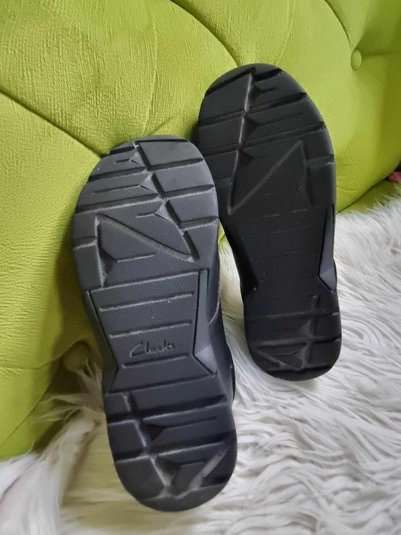 clarks kids school shoes