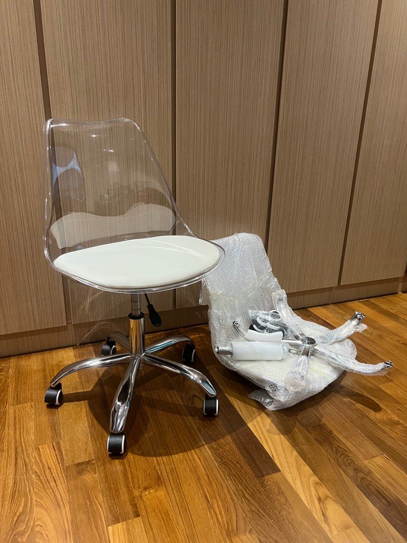 South shore annexe clear office chair with 2025 wheels