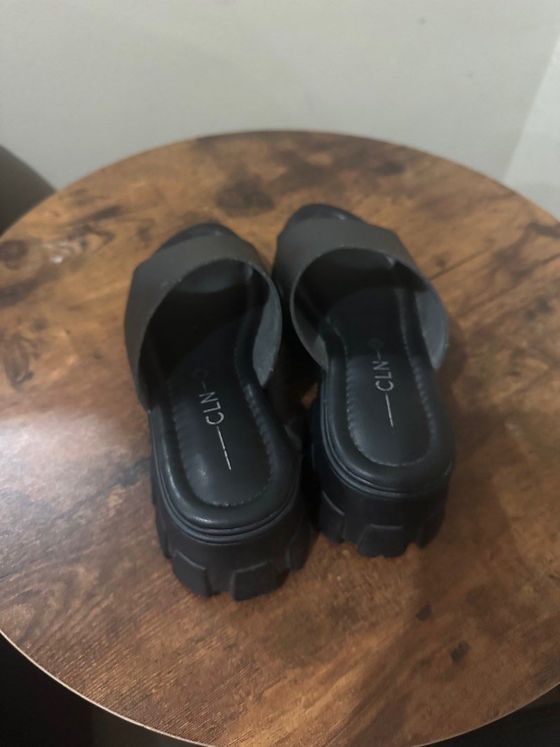 Cln best sale sandals sale