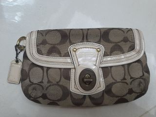 (Category: ) located in . Submitted by shophopper (Listing ID 1256327723, Image 1). Description: .
