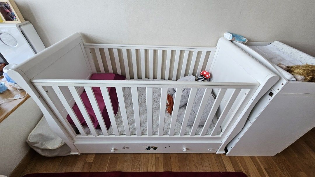 Cot removable side 2025