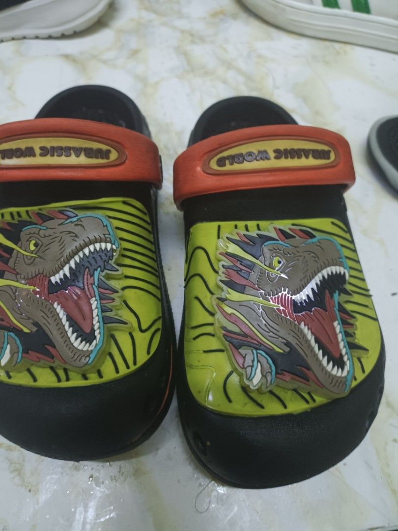 Crocs dino clearance