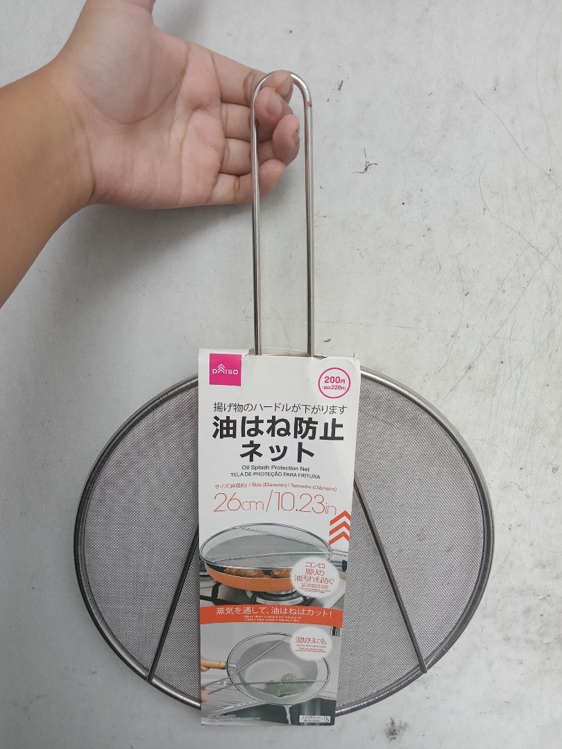 Daiso Oil Splash Guard, Furniture & Home Living, Kitchenware