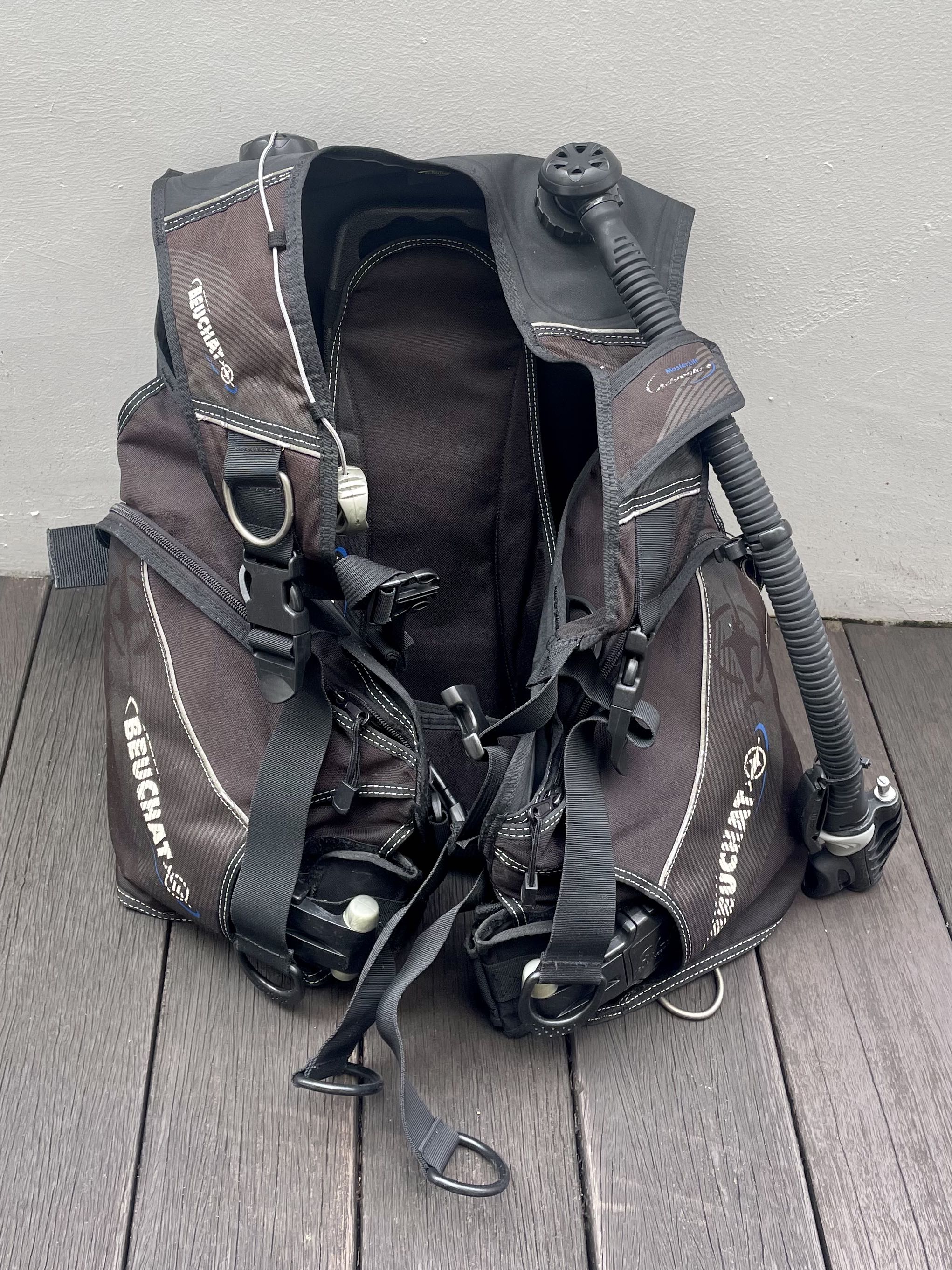 Diving BCD Beuchat Masterlift Adventure, Sports Equipment, Other Sports